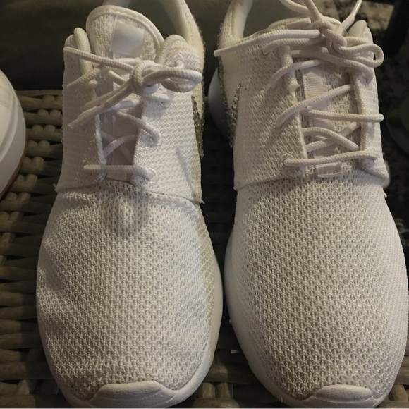 Custom “ Penn State” Nike Roches - Picture 2 of 7